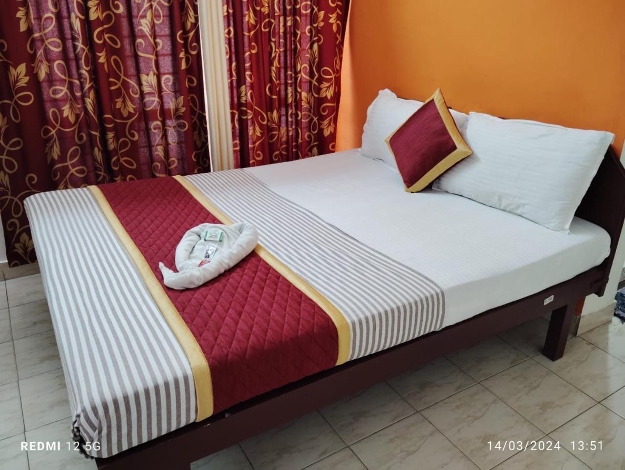 Hotel Gamas Inn Thiruvananthapuram Exterior photo