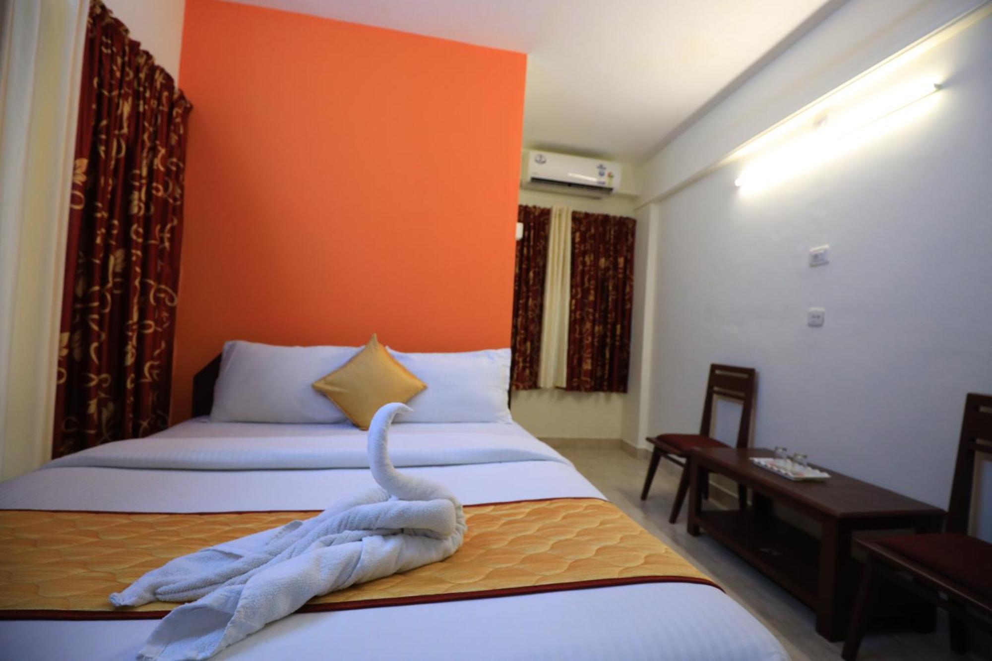 Hotel Gamas Inn Thiruvananthapuram Exterior photo