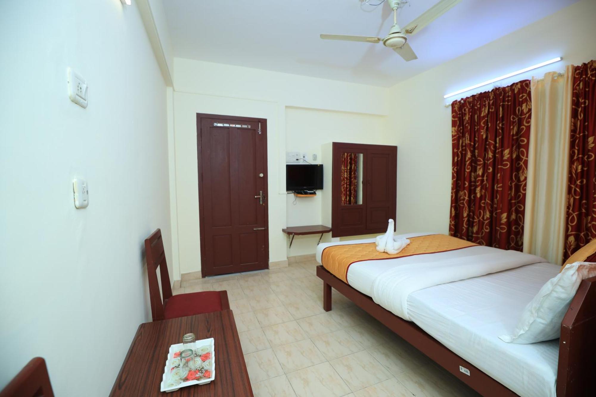 Hotel Gamas Inn Thiruvananthapuram Exterior photo