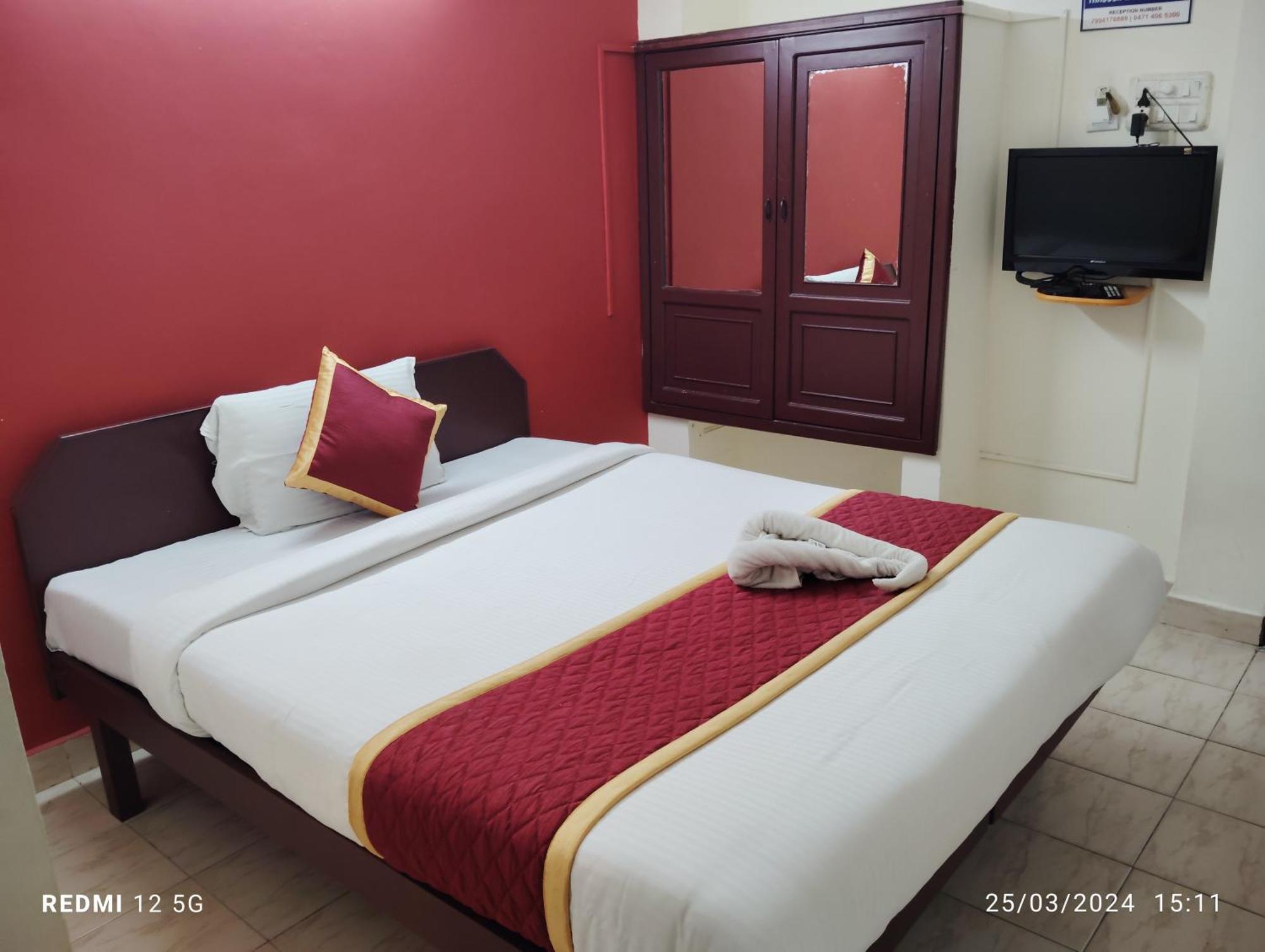 Hotel Gamas Inn Thiruvananthapuram Exterior photo